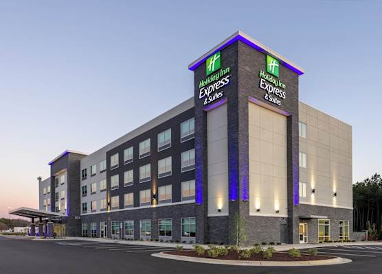 Holiday Inn Express & Suites BENSON by IHG 1