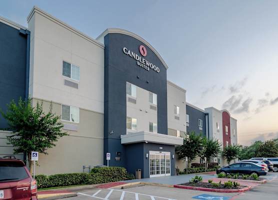Candlewood Suites DEER PARK by IHG 1