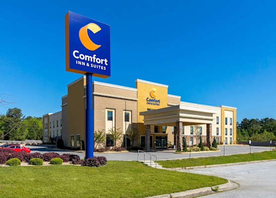 Comfort Inn & Suites Macon West 1