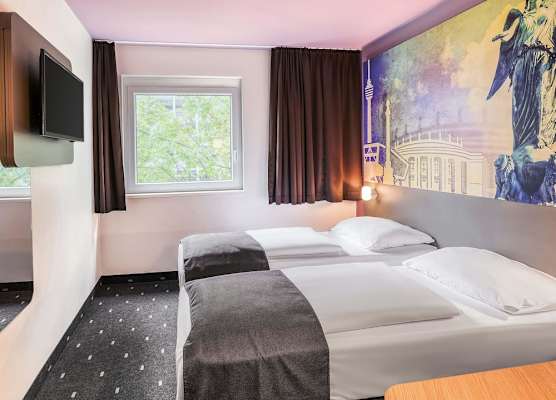 B&B Hotel Stuttgart-Vaihingen 1