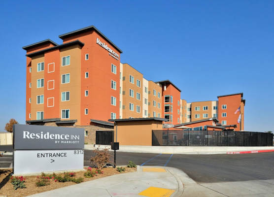 Residence Inn by Marriott Bakersfield West 1