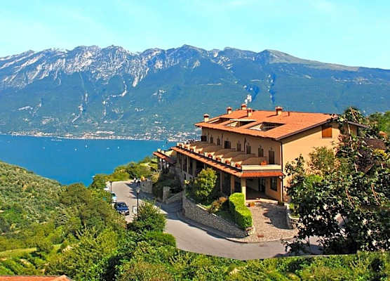 Hotel Garnì Al Poggio 1