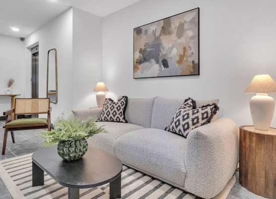 homely - Luxury Apartments Finchley 1