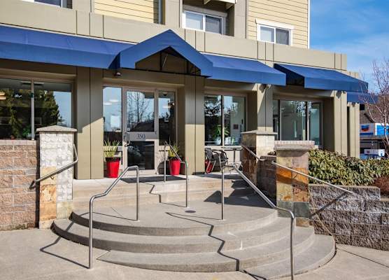 Marshall Suites Bainbridge Island, SureStay Collection by BW 1