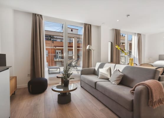 Limehome Valencia Carrer del Pare Palau 1