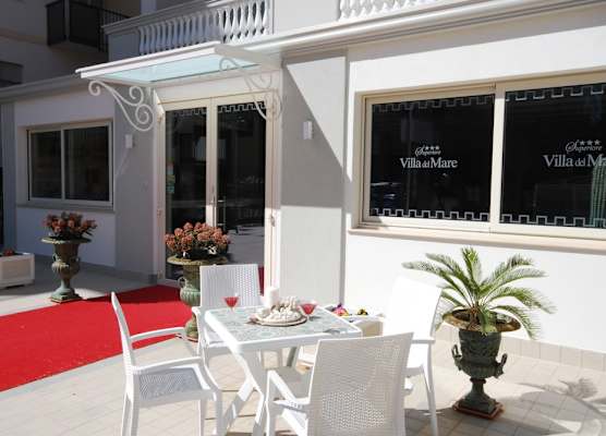 Hotel Residence Villa Del Mare 1