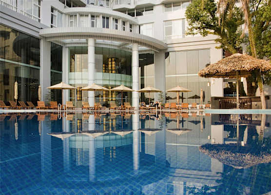 Novotel Ha Long Bay Hotel 1