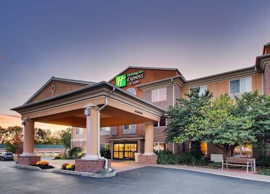 Holiday Inn Express & Suites LANCASTER-LITITZ by IHG 1