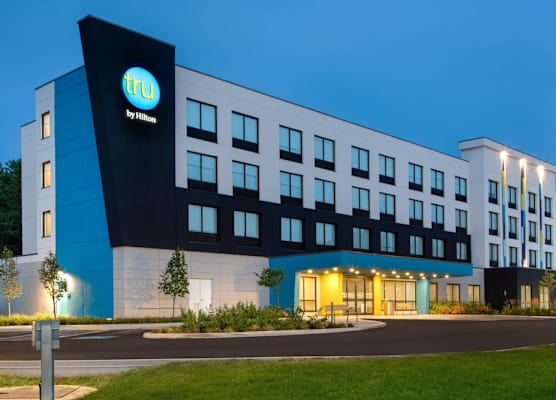 Tru By Hilton Gananoque, On 1