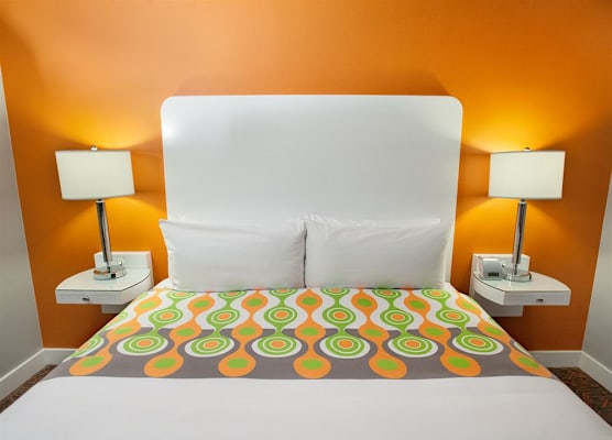 Sportsmens Lodge Hotel 1