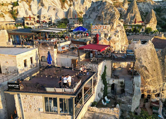 Castle Cave Hotel 1