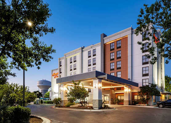 Hampton Inn Austin-Round Rock 1