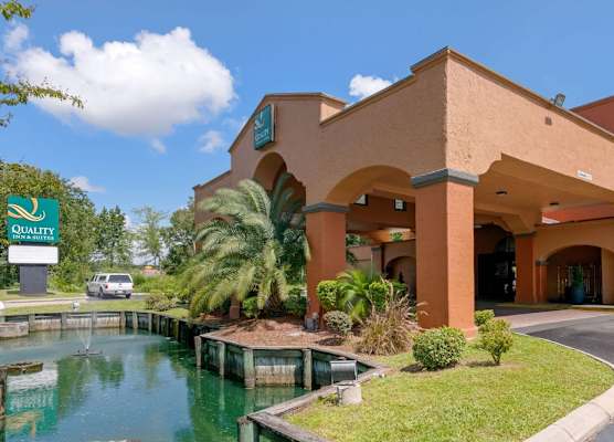 Quality Inn & Suites Jacksonville-Baymeadows 1