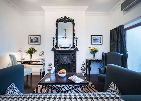 Strozzi Palace Suites by Mansley 1