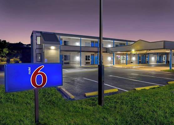 Motel 6 Harrisburg PA Near PA Expo Center 1