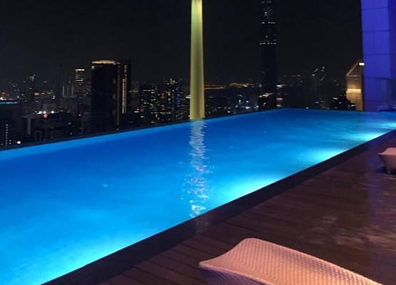 Amazing Pool By Platinum Suites 1