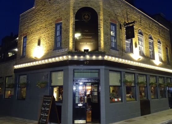 Dockers Inn 1