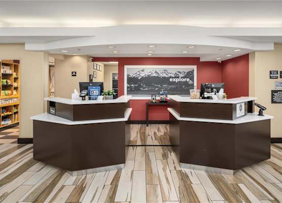Hampton Inn & Suites Seattle-North/Lynnwood 1
