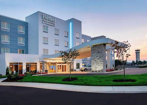 Fairfield Inn & Suites by Marriott Harrisburg International Airport 1
