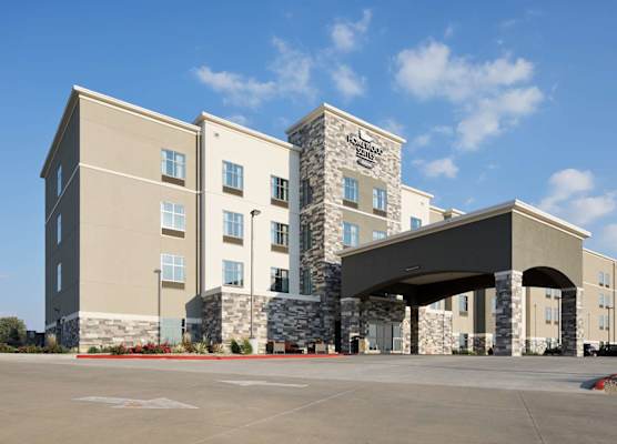 Homewood Suites by Hilton Topeka 1