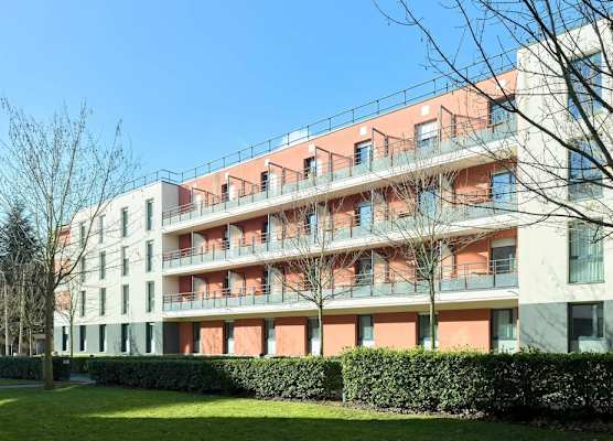 Comfort Aparthotel Versailles Saint Cyr l'Ecole 1
