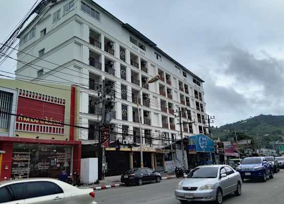 Sereneburi Patong Hotel 1