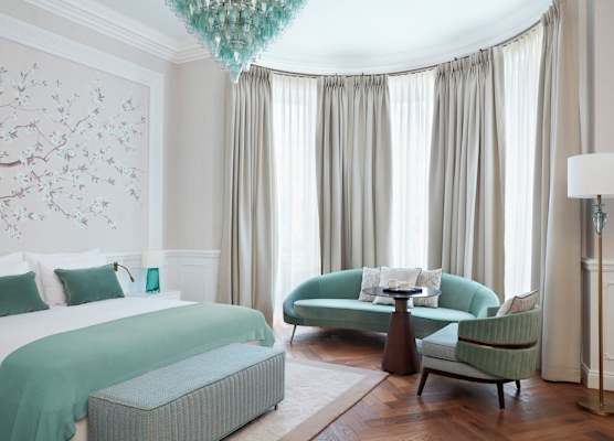 2 Chesham Hotel 1
