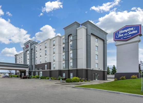 Hampton Inn & Suites by Hilton Edmonton/West 1
