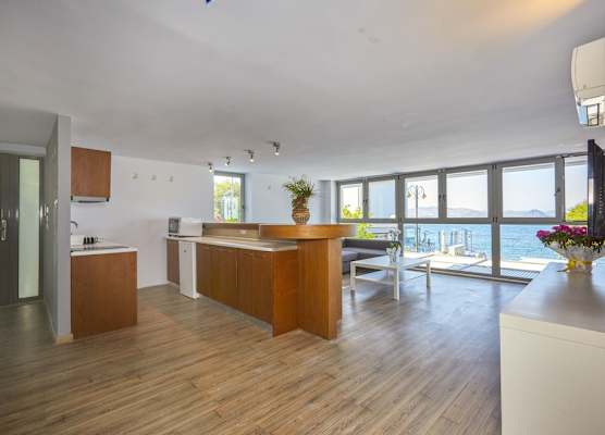 Triton Boutique Hotel 1