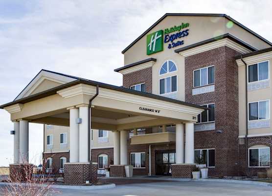 Holiday Inn Express & Suites NEVADA by IHG 1
