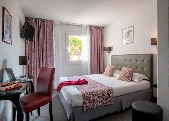 Hotel du Forum 1