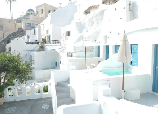 Stoa Cave Villas 1