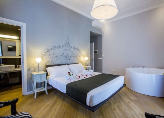 Ara Suite 1