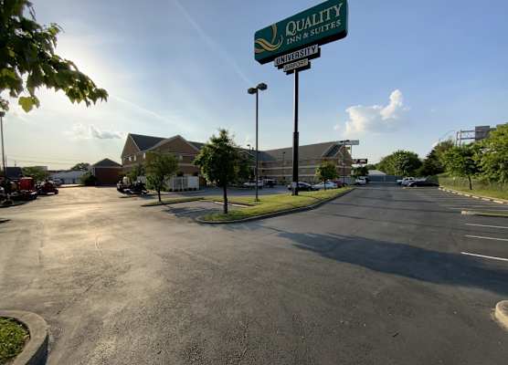 Quality Inn & Suites University-Airport 1