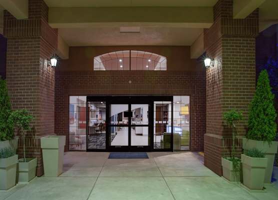 Holiday Inn Express & Suites DAVIS - UNIVERSITY AREA by IHG 1