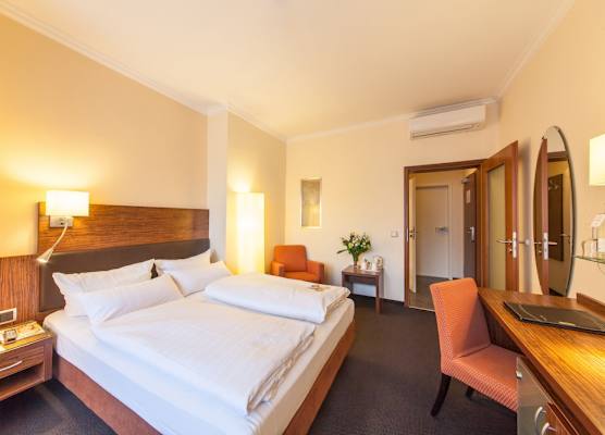 Hotel Flora Düsseldorf 1