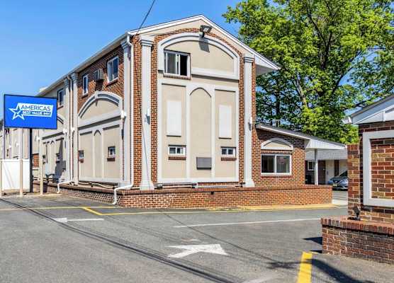 Americas Best Value Inn Avenel Woodbridge 1
