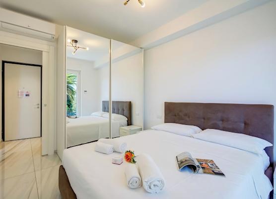 Beachy Vibes- 900m From the Beach 1