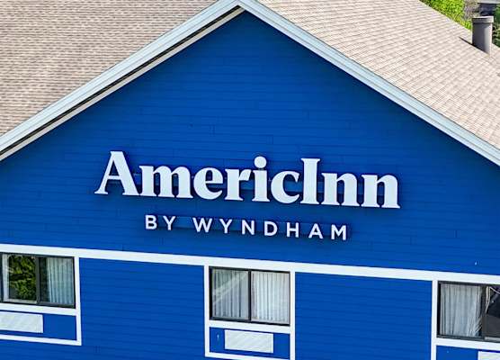 AmericInn by Wyndham Green Bay East 1