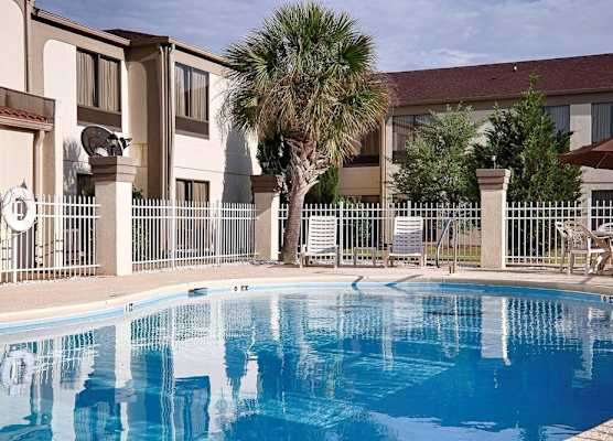 Park Inn by Radisson Albany, GA 1