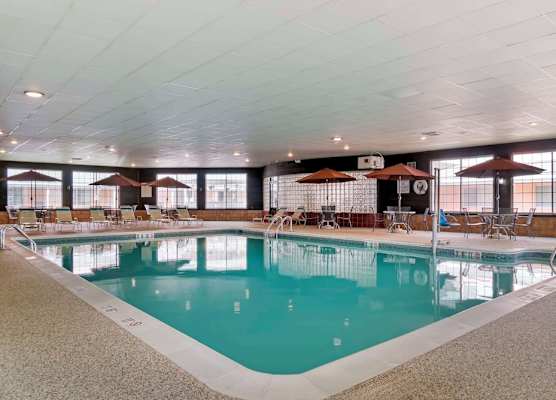 Best Western Greenfield Inn 1