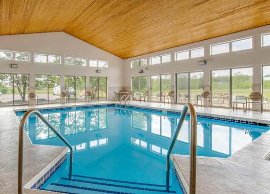 Comfort Inn & Suites New Lisbon 1