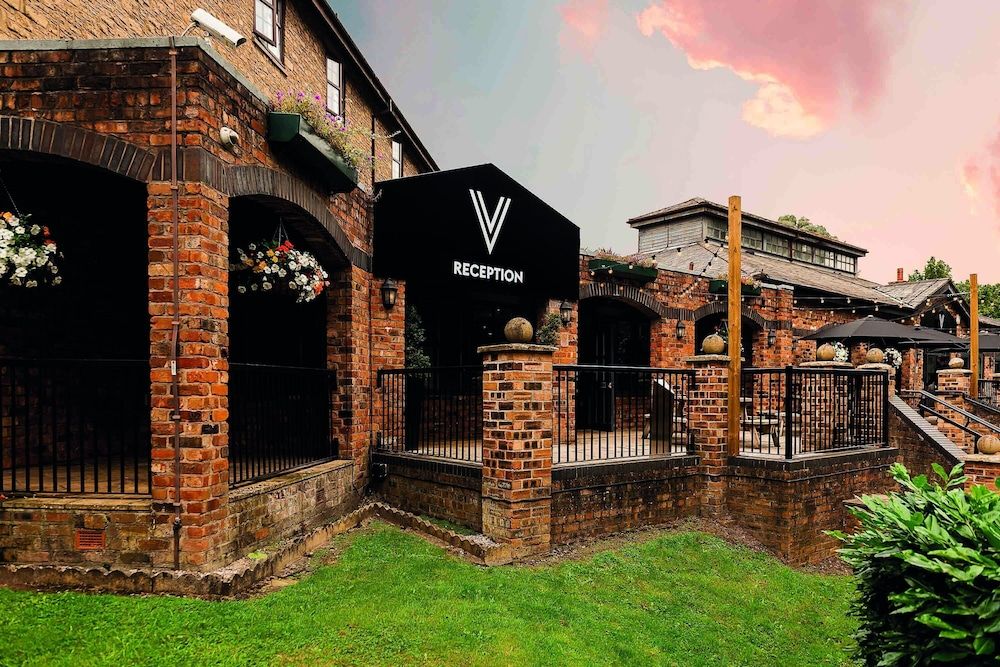 Paris - Liverpool - Village Hotel Liverpool - Liverpool