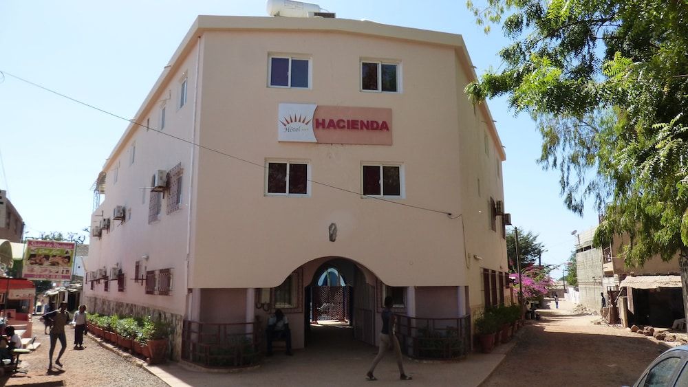 Paris - Saly - Hacienda - Saly
