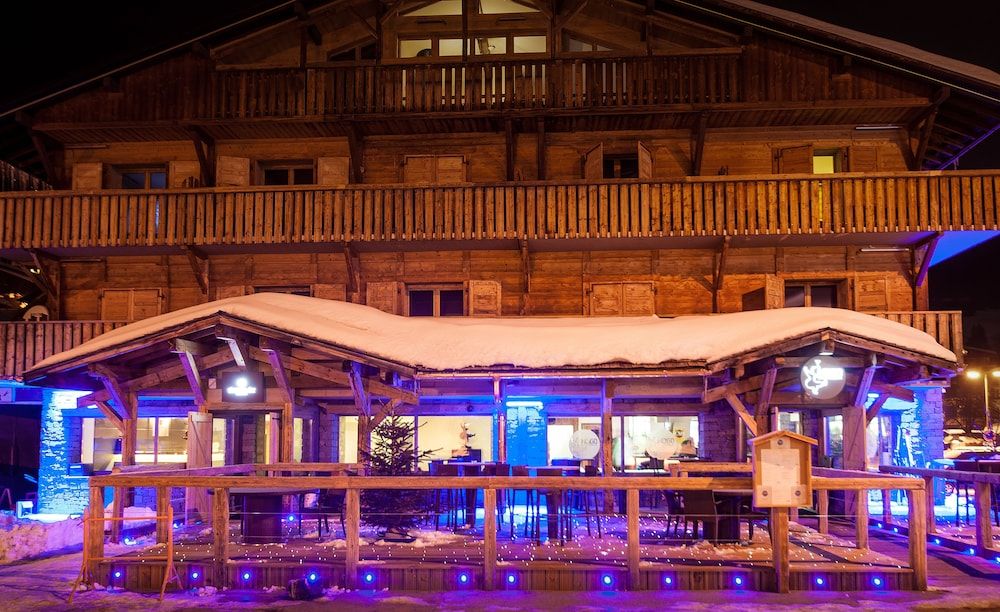 Paris - Les Portes du Soleil (ski resort) - Chamois d'Or Hotel - Les Portes du Soleil (ski resort)