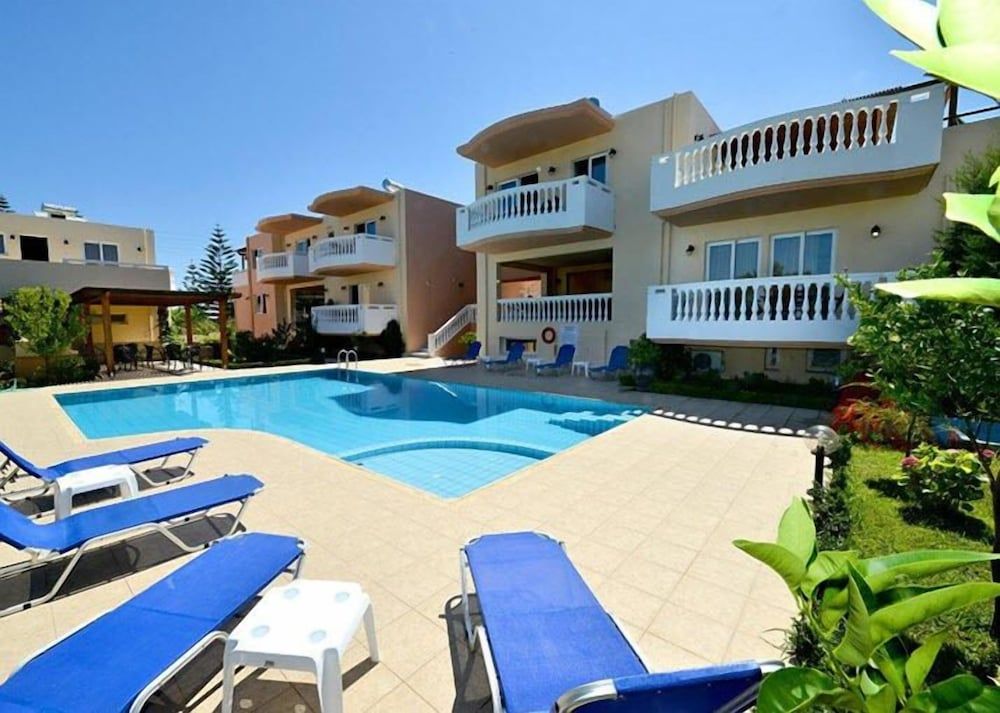 Paris - Platanias (Crete) - Golden Rose Suites - Platanias (Crete)