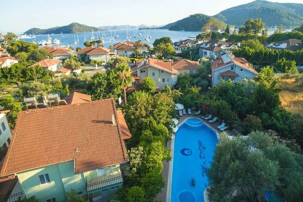 Lyon - Göcek - Mr. Dim Exclusive Apart Hotel - Göcek