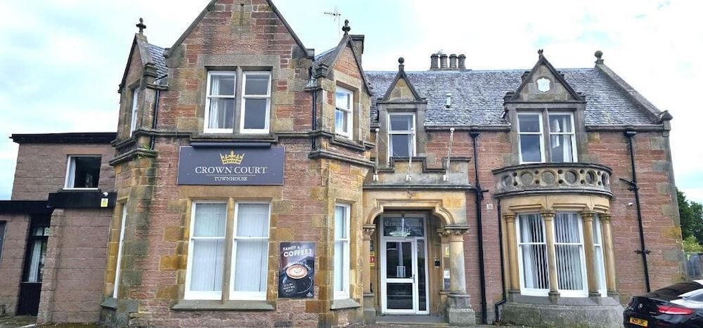 Lyon - Inverness - Crown Hotel & Bar - Inverness