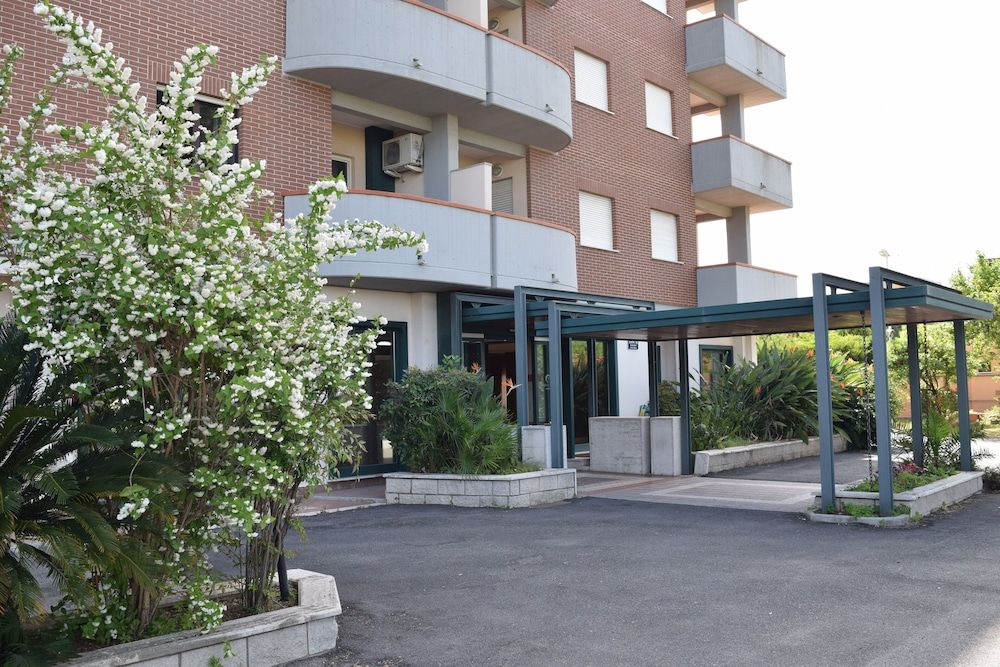 Bordeaux - Pomezia - Hotel Palace 2000 - Pomezia