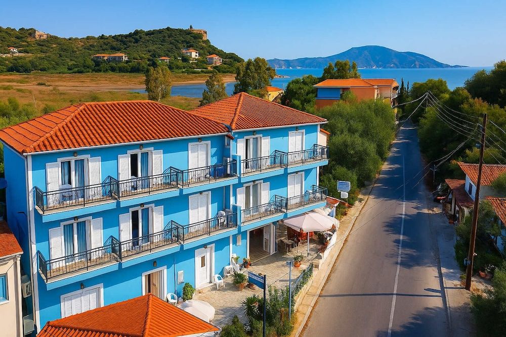Bordeaux - Laganas - Blue Lake Holiday Homes - Keri Summer Escape - Laganas